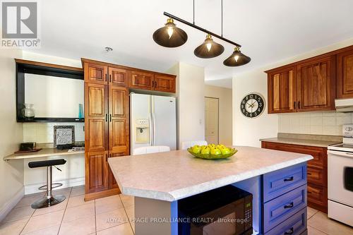 2597 North Campbell Road, Augusta, ON - Indoor Photo Showing Kitchen