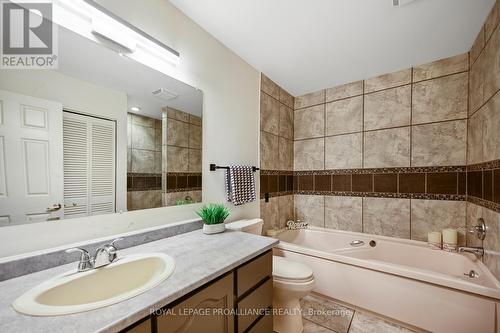 2597 North Campbell Road, Augusta, ON - Indoor Photo Showing Bathroom