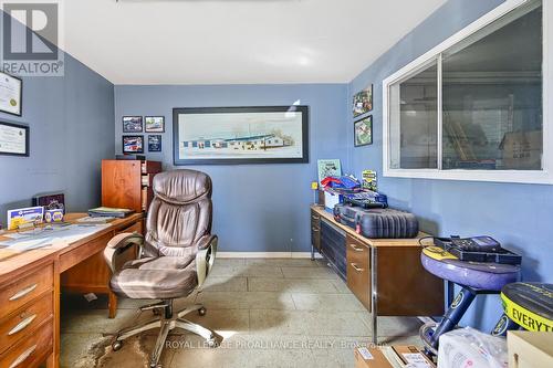 2597 North Campbell Road, Augusta, ON - Indoor Photo Showing Office
