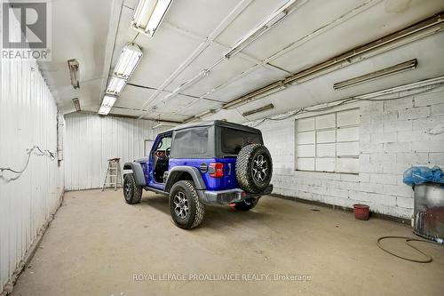 2597 North Campbell Road, Augusta, ON - Indoor Photo Showing Garage