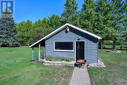 2597 North Campbell Road, Augusta, ON - Outdoor