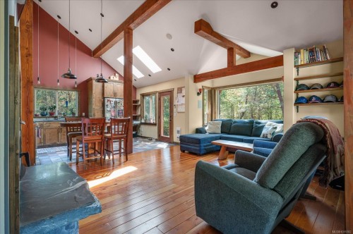 3451/ 3455 Juriet Rd, Nanaimo, BC 