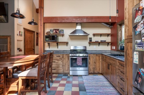 3451/ 3455 Juriet Rd, Nanaimo, BC 