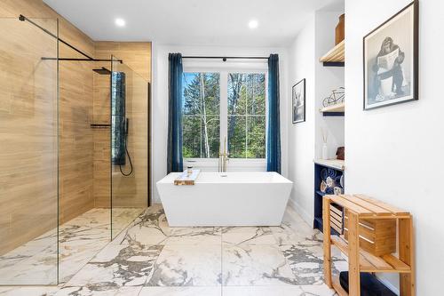 Salle de bains - 5900 Route De Fossambault, Fossambault-Sur-Le-Lac, QC - Indoor Photo Showing Bathroom