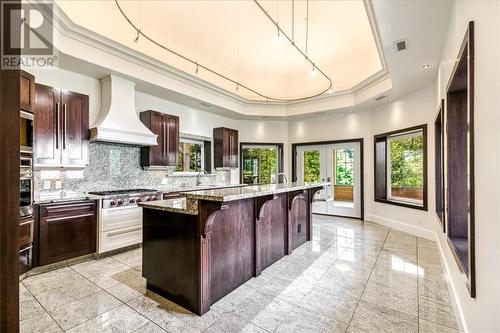 1064 Dew Drop Road, Sudbury, ON - Indoor Photo Showing Kitchen With Upgraded Kitchen