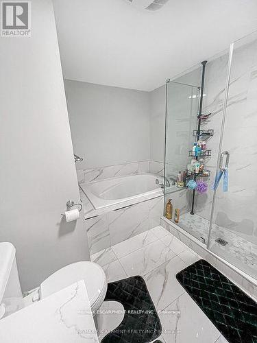 2 - 487 Aztec Drive, Oshawa, ON - Indoor Photo Showing Bathroom