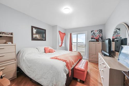 Chambre à coucher - 67  - 67A Av. De Venise O., Venise-En-Québec, QC - Indoor Photo Showing Bedroom
