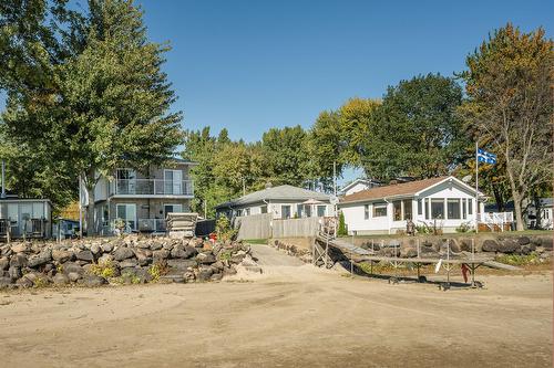 Vue sur l'eau - 67  - 67A Av. De Venise O., Venise-En-Québec, QC - Outdoor