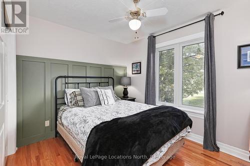 103478 Grey 18 Road, Meaford, ON - Indoor Photo Showing Bedroom