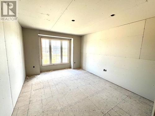 33 - 295 Tanglewood Drive, Hamilton, ON - Indoor Photo Showing Other Room