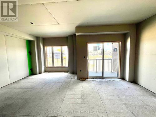 33 - 295 Tanglewood Drive, Hamilton, ON - Indoor Photo Showing Other Room