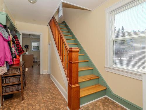 15 Harriet Street, Sydney River, NS 