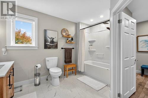 3 Waynes Lane, Greens Harbour, NL - Indoor Photo Showing Bathroom