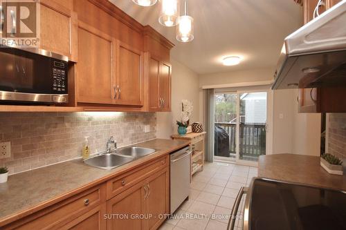 1267 Shillington Avenue, Ottawa, ON - Indoor Photo Showing Kitchen With Double Sink