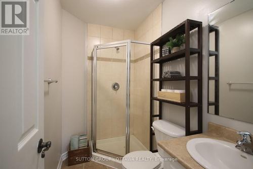1267 Shillington Avenue, Ottawa, ON - Indoor Photo Showing Bathroom