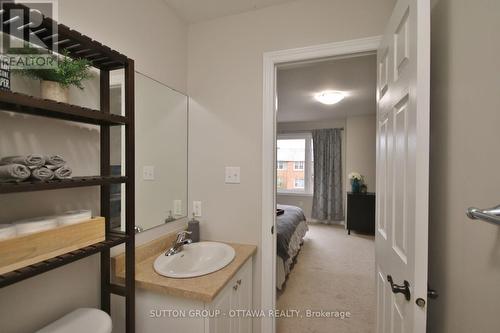 1267 Shillington Avenue, Ottawa, ON - Indoor Photo Showing Bathroom