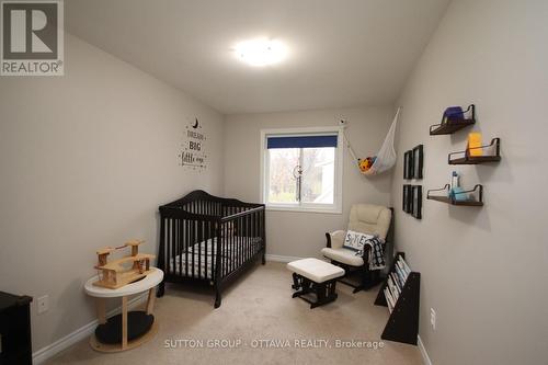 1267 Shillington Avenue, Ottawa, ON - Indoor Photo Showing Bedroom