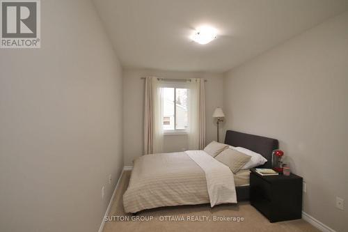 1267 Shillington Avenue, Ottawa, ON - Indoor Photo Showing Bedroom