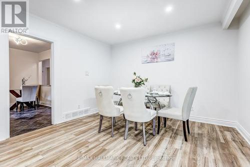 51 Aurora Heights Drive, Aurora, ON - Indoor Photo Showing Dining Room