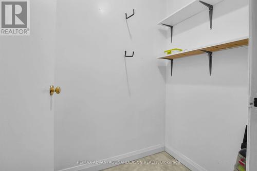 118 - 15 Jacksway Crescent, London North (North G), ON - Indoor With Storage