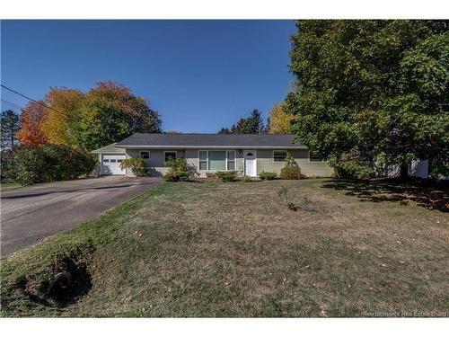 19 Creighton Dr, Sussex Corner, NB 