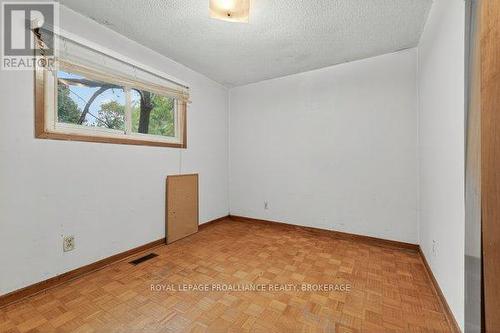 798 Arundel Place, Kingston (South Of Taylor-Kidd Blvd), ON - Indoor Photo Showing Other Room