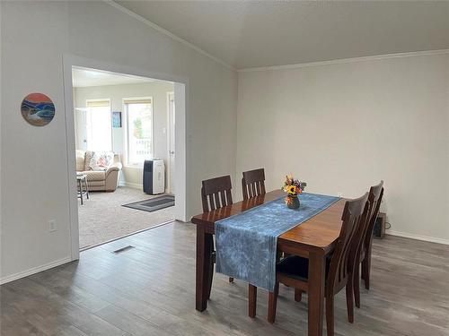 81 Mockingbird Drive, Brandon, MB - Indoor Photo Showing Dining Room