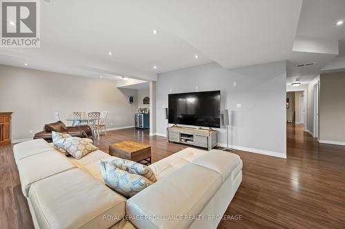 675 Fieldstone Drive, Kingston (Kingston East (Incl Barret Crt)), ON - Indoor Photo Showing Living Room