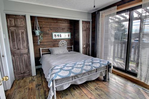 Chambre à coucher - 11133 Boul. Rideau, Rouyn-Noranda, QC - Indoor Photo Showing Bedroom