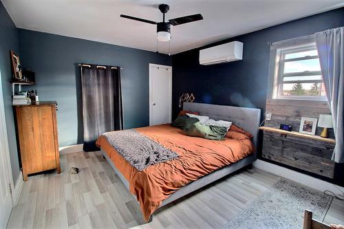 Chambre à coucher principale - 11133 Boul. Rideau, Rouyn-Noranda, QC - Indoor Photo Showing Bedroom