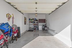Garage - 