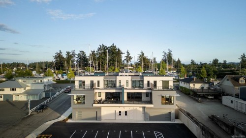 201-2270 Harbour Rd, Sidney, BC - Outdoor