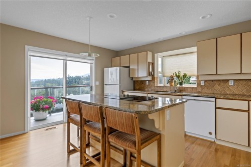 3656 Glen Oaks Dr, Nanaimo, BC 