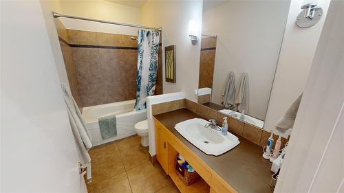 2919 Westview Road, Cranbrook, BC - Indoor Photo Showing Bathroom