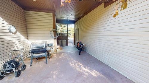 2919 Westview Road, Cranbrook, BC - Outdoor With Exterior