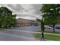 30 Hughes ST  Fredericton, NB E3A 2W3