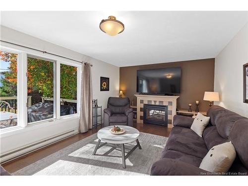 6 Spruce Garden Crt, Riverview, NB 