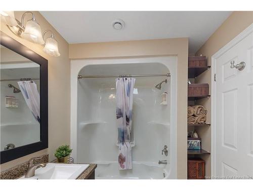 6 Spruce Garden Crt, Riverview, NB 