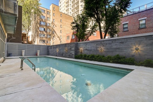 Pool - 353-1414 Rue Chomedey, Montréal (Ville-Marie), QC - Outdoor With In Ground Pool