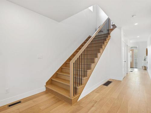 14 Bristolton Avenue, Bedford, NS 