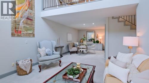 335 Churchill Avenue Unit# 205, Penticton, BC - Indoor Photo Showing Living Room