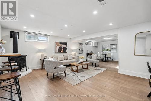 20 Suburban Drive, Mississauga, ON - Indoor