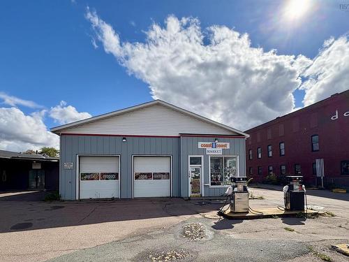 139 Victoria Street, Amherst, NS 