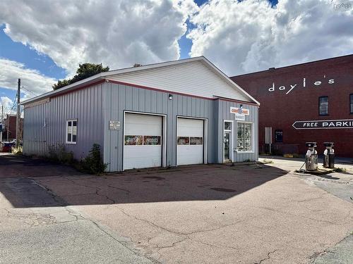 139 Victoria Street, Amherst, NS 