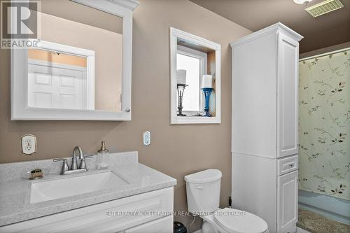 122 Bayview Drive, Greater Napanee (Greater Napanee), ON - Indoor Photo Showing Bathroom