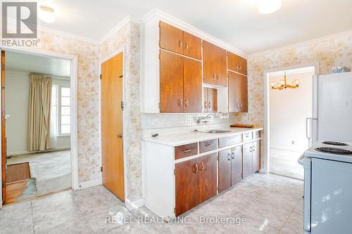 143 Oakside Street, London East (East C), ON - Indoor