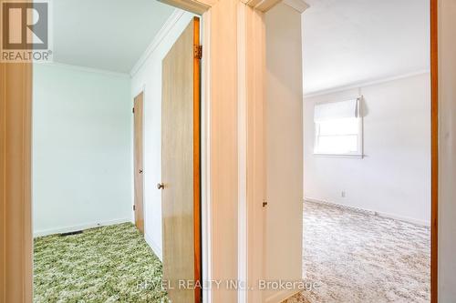 143 Oakside Street, London East (East C), ON - Indoor Photo Showing Other Room