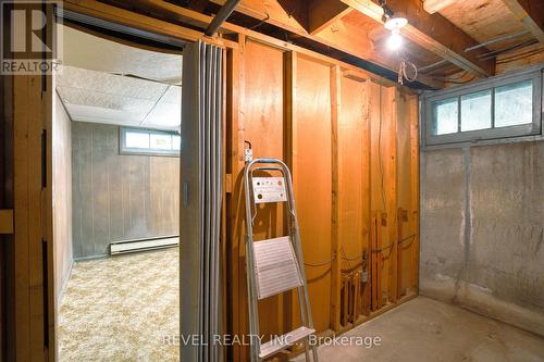 143 Oakside Street, London East (East C), ON - Indoor