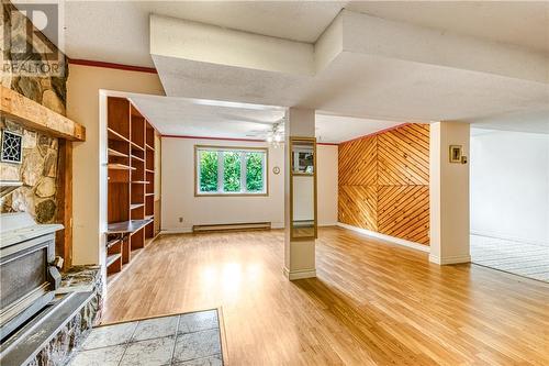 2288 Muriel Crescent, Sudbury, ON - Indoor With Fireplace