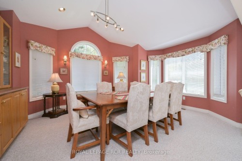26 Forest Link N/A, New Tecumseth, ON - Indoor Photo Showing Dining Room